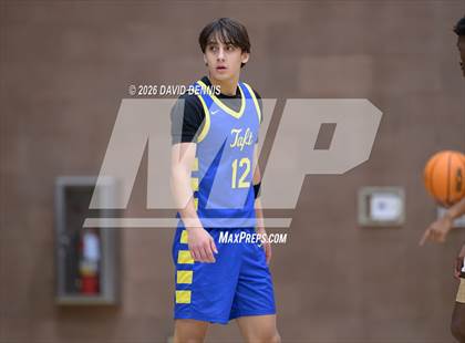 Thumbnail 1 in Taft vs. Del Oro (BCHS MLK Showcase) photogallery.