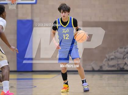 Thumbnail 1 in Taft vs. Del Oro (BCHS MLK Showcase) photogallery.
