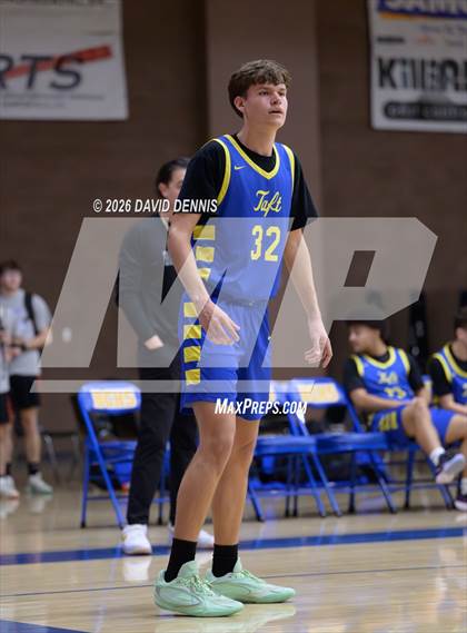 Thumbnail 1 in Taft vs. Del Oro (BCHS MLK Showcase) photogallery.