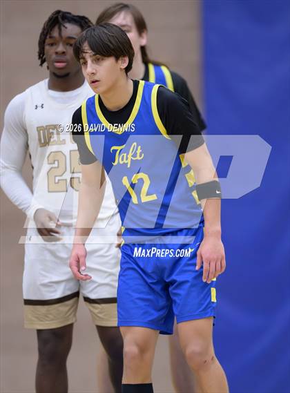 Thumbnail 2 in Taft vs. Del Oro (BCHS MLK Showcase) photogallery.