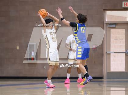 Thumbnail 2 in Taft vs. Del Oro (BCHS MLK Showcase) photogallery.