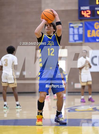 Thumbnail 2 in Taft vs. Del Oro (BCHS MLK Showcase) photogallery.