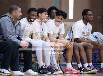 Thumbnail 2 in Taft vs. Del Oro (BCHS MLK Showcase) photogallery.