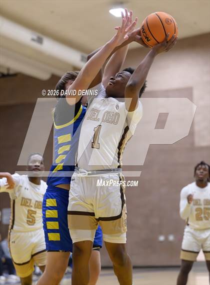 Thumbnail 1 in Taft vs. Del Oro (BCHS MLK Showcase) photogallery.