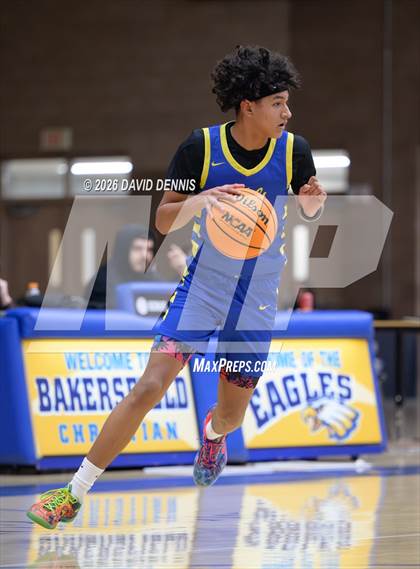 Thumbnail 3 in Taft vs. Del Oro (BCHS MLK Showcase) photogallery.