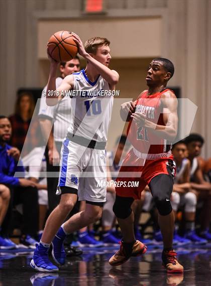 Thumbnail 2 in Master's Academy vs. Edgewood (Kalyn High Master’s Classic) photogallery.