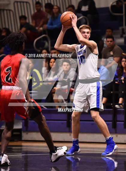 Thumbnail 2 in Master's Academy vs. Edgewood (Kalyn High Master’s Classic) photogallery.