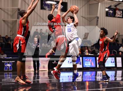 Thumbnail 3 in Master's Academy vs. Edgewood (Kalyn High Master’s Classic) photogallery.