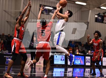 Thumbnail 2 in Master's Academy vs. Edgewood (Kalyn High Master’s Classic) photogallery.