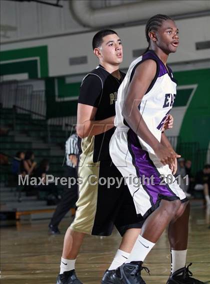 Thumbnail 2 in Panorama vs Eastside (Canyon Classic) photogallery.