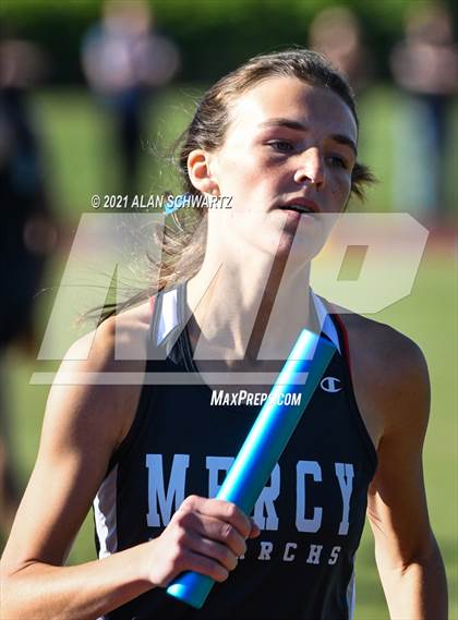 Thumbnail 1 in Girls Track and Field (NYSPHSAA Section 5 Sectional Final) photogallery.