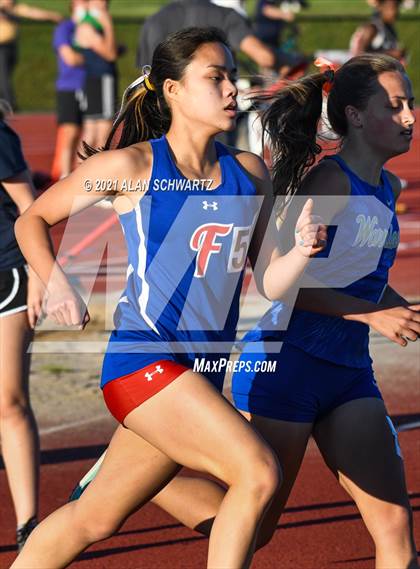 Thumbnail 3 in Girls Track and Field (NYSPHSAA Section 5 Sectional Final) photogallery.