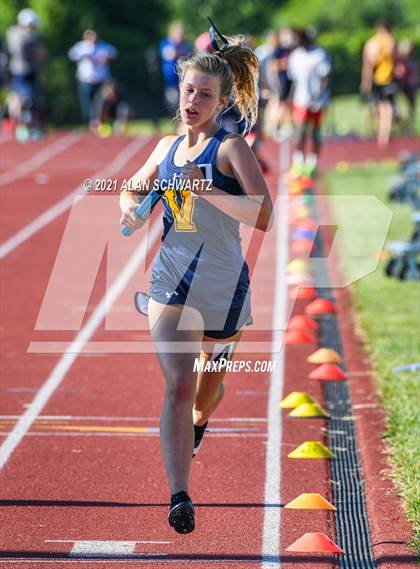 Thumbnail 3 in Girls Track and Field (NYSPHSAA Section 5 Sectional Final) photogallery.
