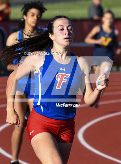 Thumbnail 2 in Girls Track and Field (NYSPHSAA Section 5 Sectional Final) photogallery.