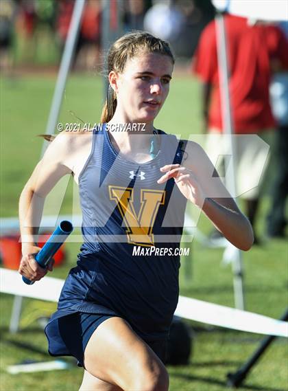 Thumbnail 2 in Girls Track and Field (NYSPHSAA Section 5 Sectional Final) photogallery.