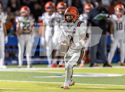 Thumbnail 2 in Porterville vs Exeter photogallery.