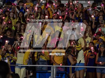 Thumbnail 2 in Porterville vs Exeter photogallery.