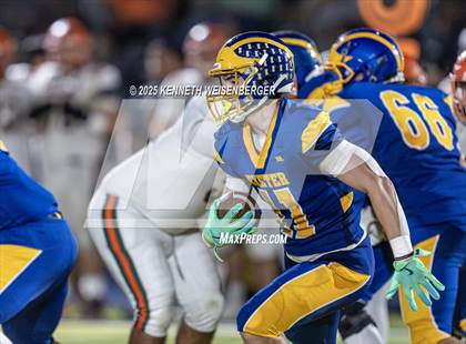 Thumbnail 3 in Porterville vs Exeter photogallery.