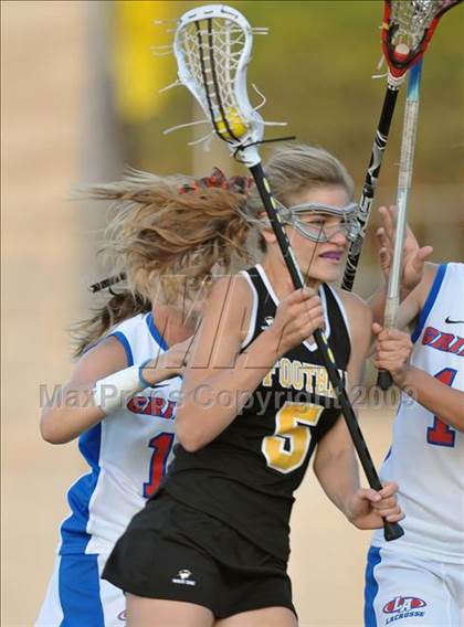 Thumbnail 3 in Foothill vs. Los Alamitos (CIF SS D1 Final) photogallery.