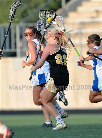 Thumbnail 3 in Foothill vs. Los Alamitos (CIF SS D1 Final) photogallery.