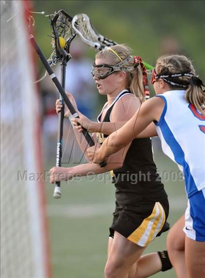 Thumbnail 3 in Foothill vs. Los Alamitos (CIF SS D1 Final) photogallery.