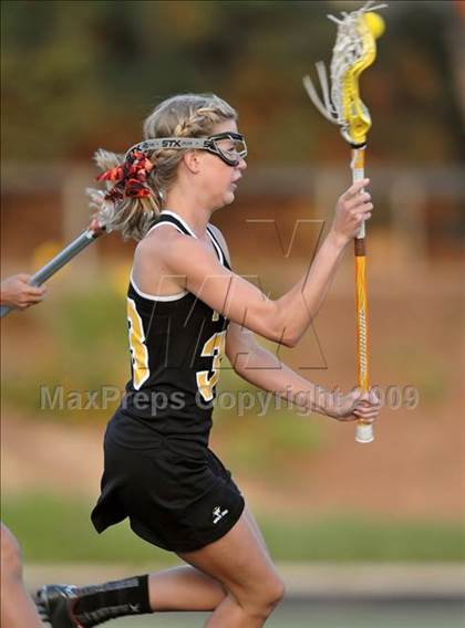 Thumbnail 3 in Foothill vs. Los Alamitos (CIF SS D1 Final) photogallery.