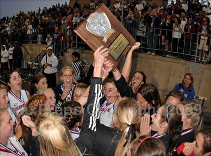 Thumbnail 3 in Foothill vs. Los Alamitos (CIF SS D1 Final) photogallery.