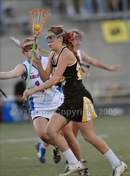 Thumbnail 2 in Foothill vs. Los Alamitos (CIF SS D1 Final) photogallery.