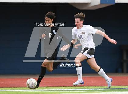 Thumbnail 1 in Sam Houston @ East Jefferson (Div. II Regional Playoff) photogallery.