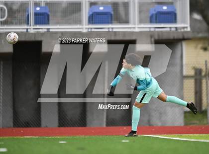 Thumbnail 1 in Sam Houston @ East Jefferson (Div. II Regional Playoff) photogallery.
