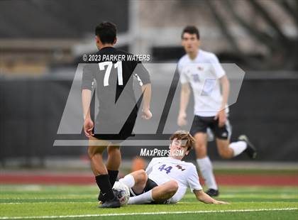 Thumbnail 1 in Sam Houston @ East Jefferson (Div. II Regional Playoff) photogallery.