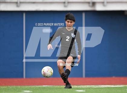 Thumbnail 2 in Sam Houston @ East Jefferson (Div. II Regional Playoff) photogallery.