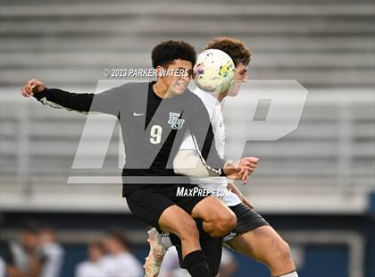 Thumbnail 1 in Sam Houston @ East Jefferson (Div. II Regional Playoff) photogallery.