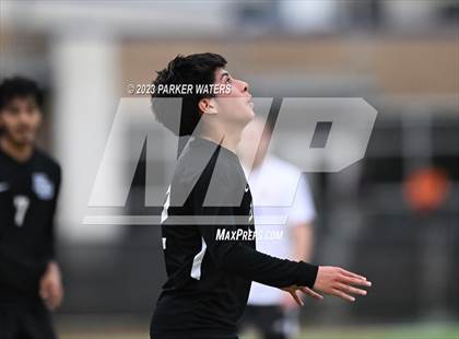 Thumbnail 2 in Sam Houston @ East Jefferson (Div. II Regional Playoff) photogallery.