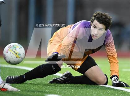 Thumbnail 2 in Sam Houston @ East Jefferson (Div. II Regional Playoff) photogallery.
