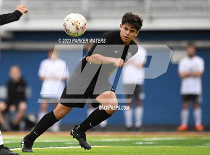 Thumbnail 3 in Sam Houston @ East Jefferson (Div. II Regional Playoff) photogallery.