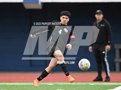 Thumbnail 2 in Sam Houston @ East Jefferson (Div. II Regional Playoff) photogallery.