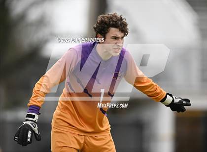 Thumbnail 1 in Sam Houston @ East Jefferson (Div. II Regional Playoff) photogallery.