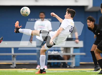 Thumbnail 2 in Sam Houston @ East Jefferson (Div. II Regional Playoff) photogallery.