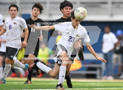 Thumbnail 3 in Sam Houston @ East Jefferson (Div. II Regional Playoff) photogallery.