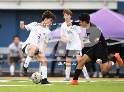Thumbnail 1 in Sam Houston @ East Jefferson (Div. II Regional Playoff) photogallery.