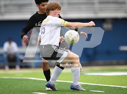 Thumbnail 1 in Sam Houston @ East Jefferson (Div. II Regional Playoff) photogallery.