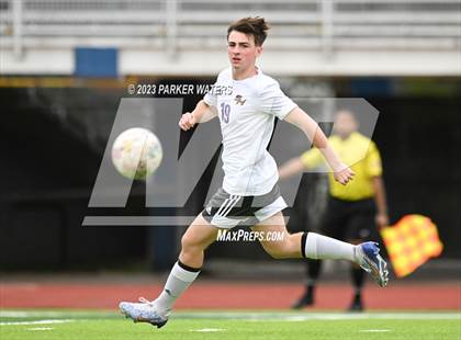 Thumbnail 2 in Sam Houston @ East Jefferson (Div. II Regional Playoff) photogallery.