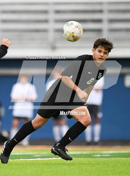 Thumbnail 1 in Sam Houston @ East Jefferson (Div. II Regional Playoff) photogallery.