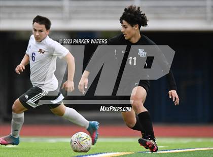 Thumbnail 2 in Sam Houston @ East Jefferson (Div. II Regional Playoff) photogallery.