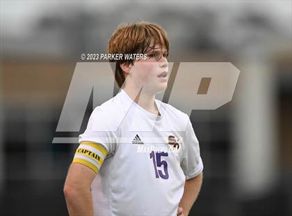 Thumbnail 1 in Sam Houston @ East Jefferson (Div. II Regional Playoff) photogallery.