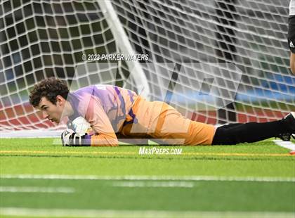 Thumbnail 2 in Sam Houston @ East Jefferson (Div. II Regional Playoff) photogallery.