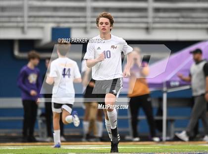 Thumbnail 3 in Sam Houston @ East Jefferson (Div. II Regional Playoff) photogallery.