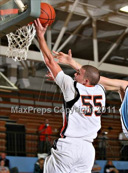Thumbnail 1 in Powell vs Gibbs (Kroger Thanksgiving Classic) photogallery.