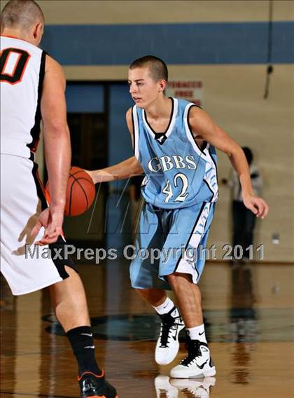 Thumbnail 1 in Powell vs Gibbs (Kroger Thanksgiving Classic) photogallery.